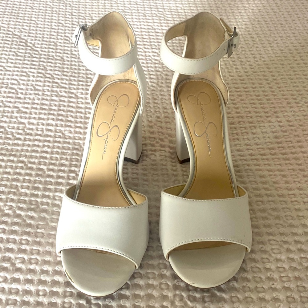 Jessica Simpson White Platform Ankle Strap Sandals size 7